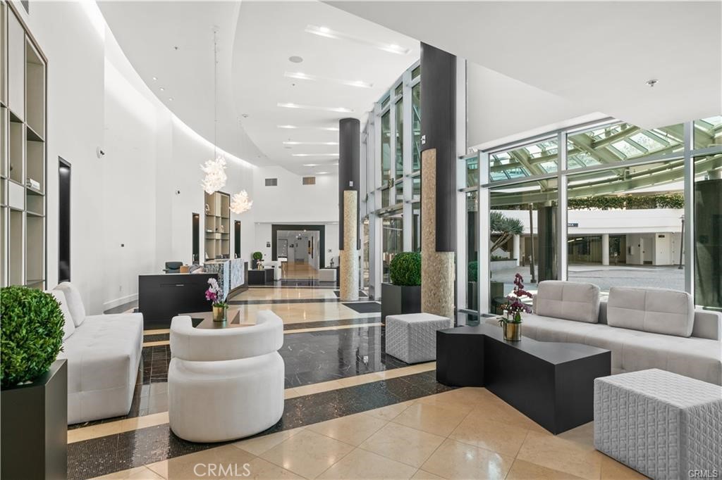 3141 Michelson Drive 1607