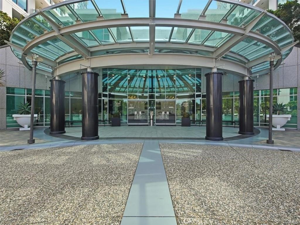 3141 Michelson Drive 1607