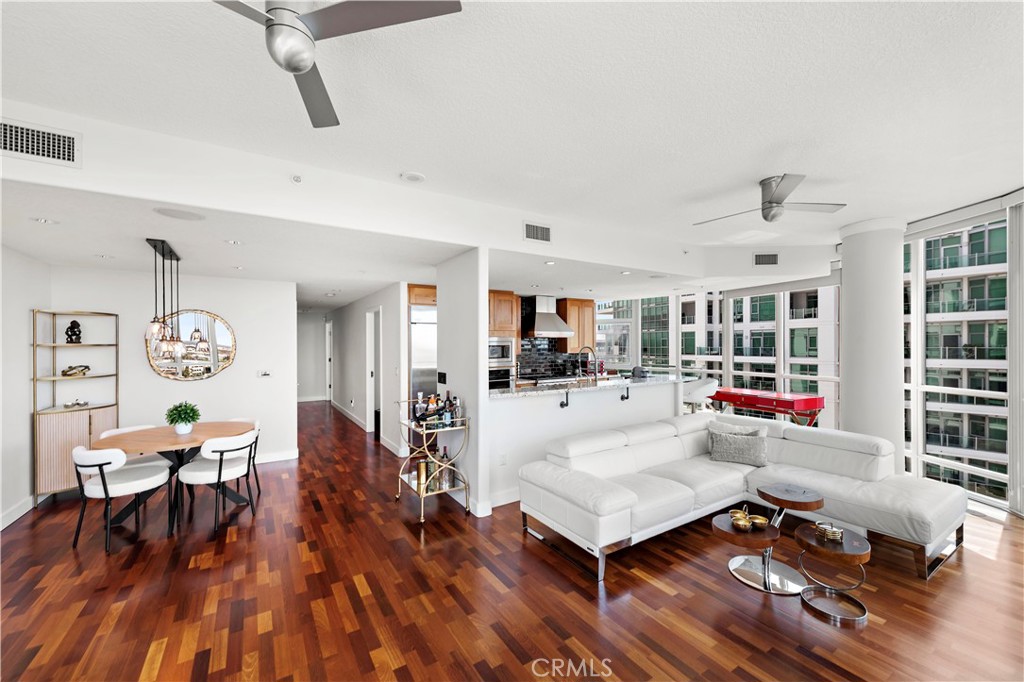 3141 Michelson Drive 1607