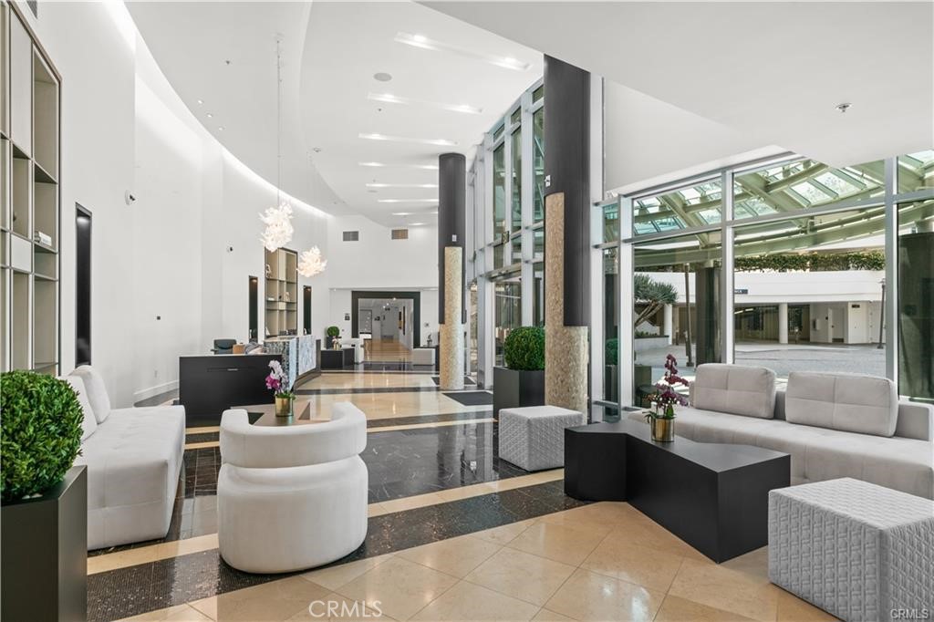 3141 Michelson Drive 1607