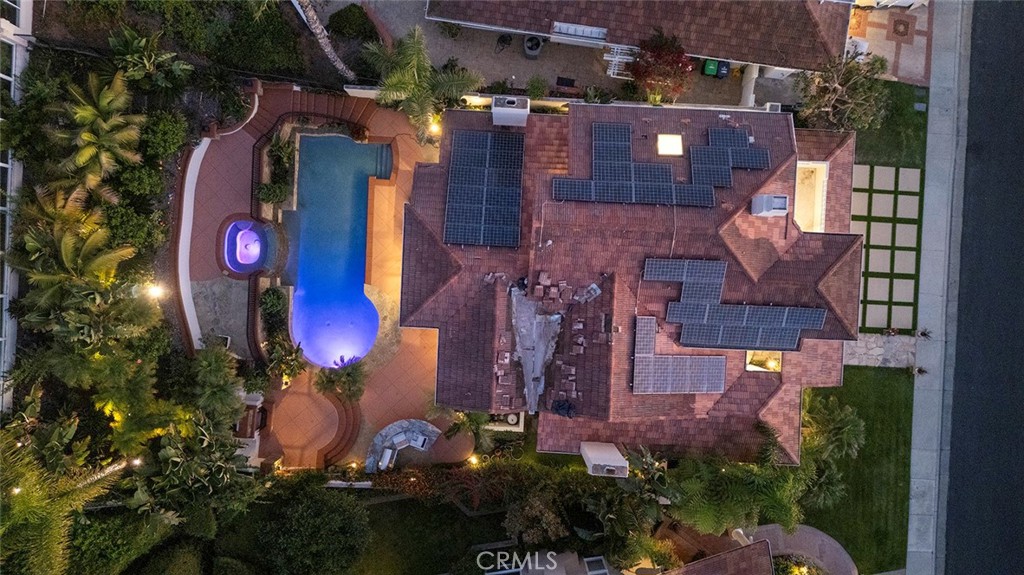 6 Harbor Pointe Drive