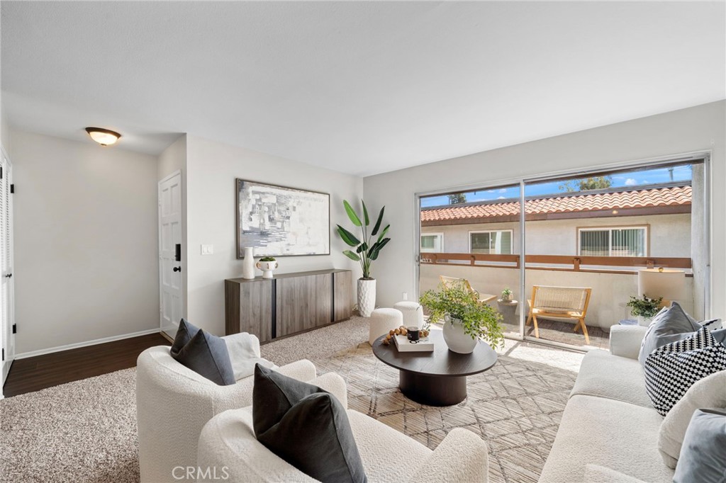 2521 W Sunflower