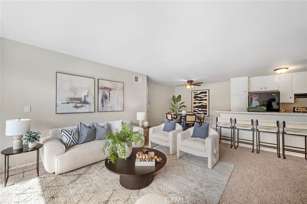 2521 W Sunflower
