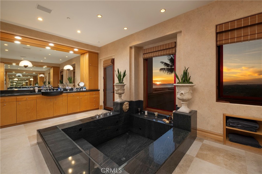 5 Pelican Hill