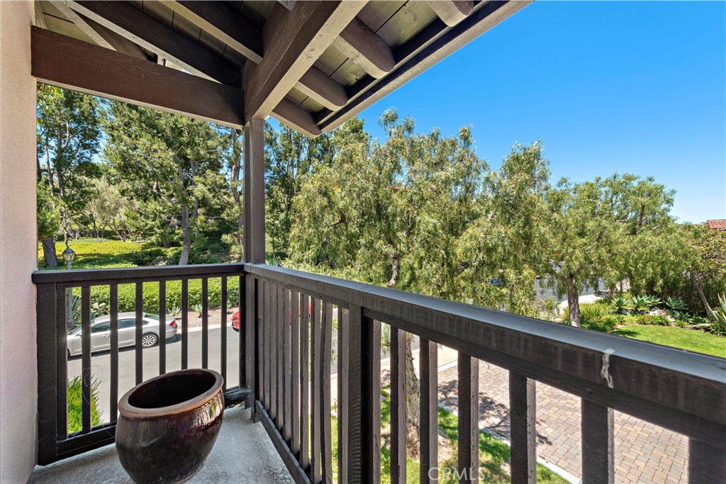 16 Sunset Cove