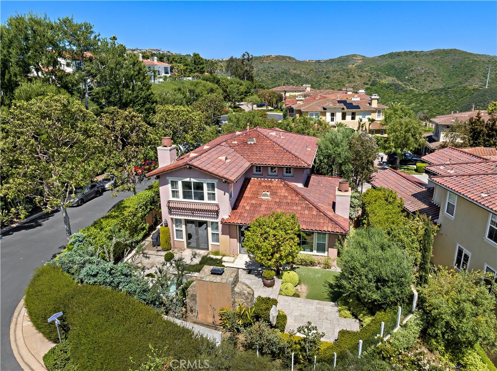 16 Sunset Cove