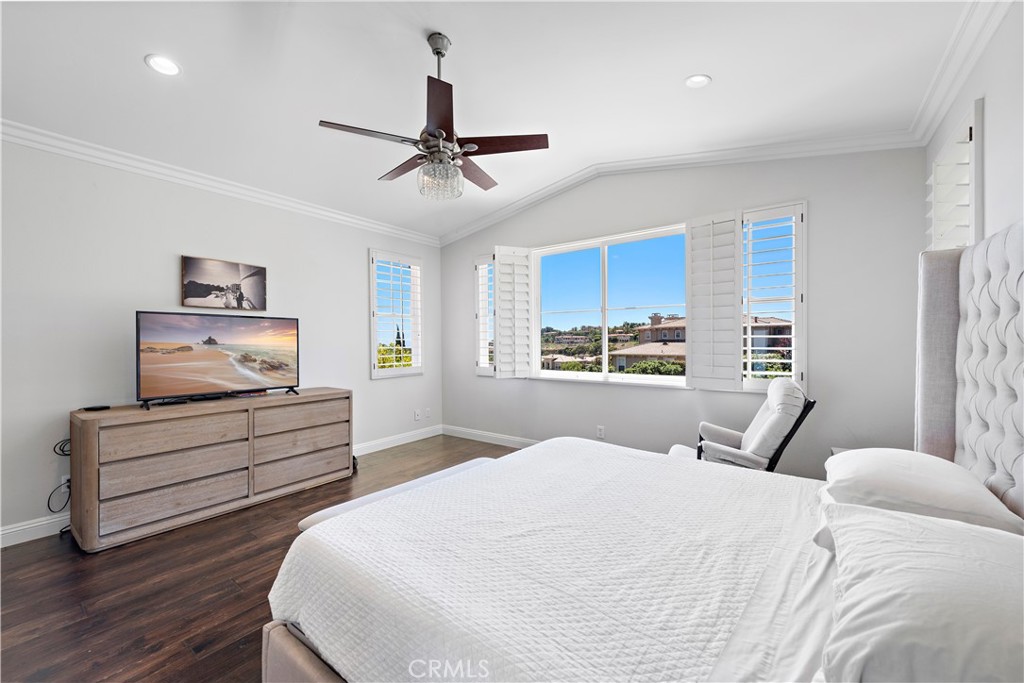 16 Sunset Cove