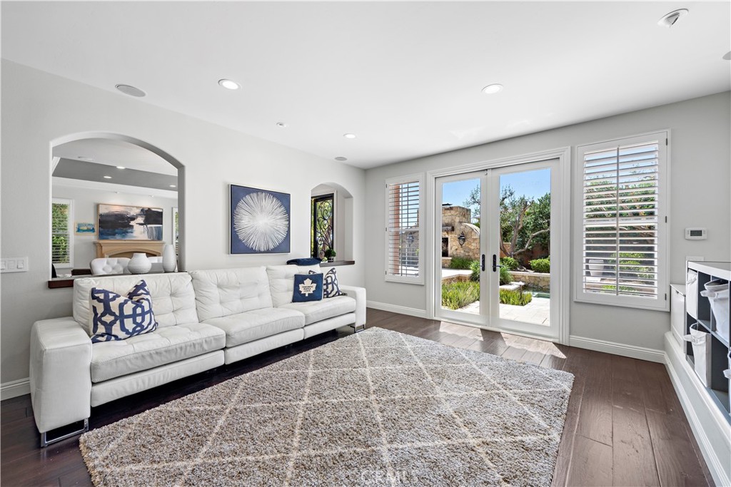 16 Sunset Cove