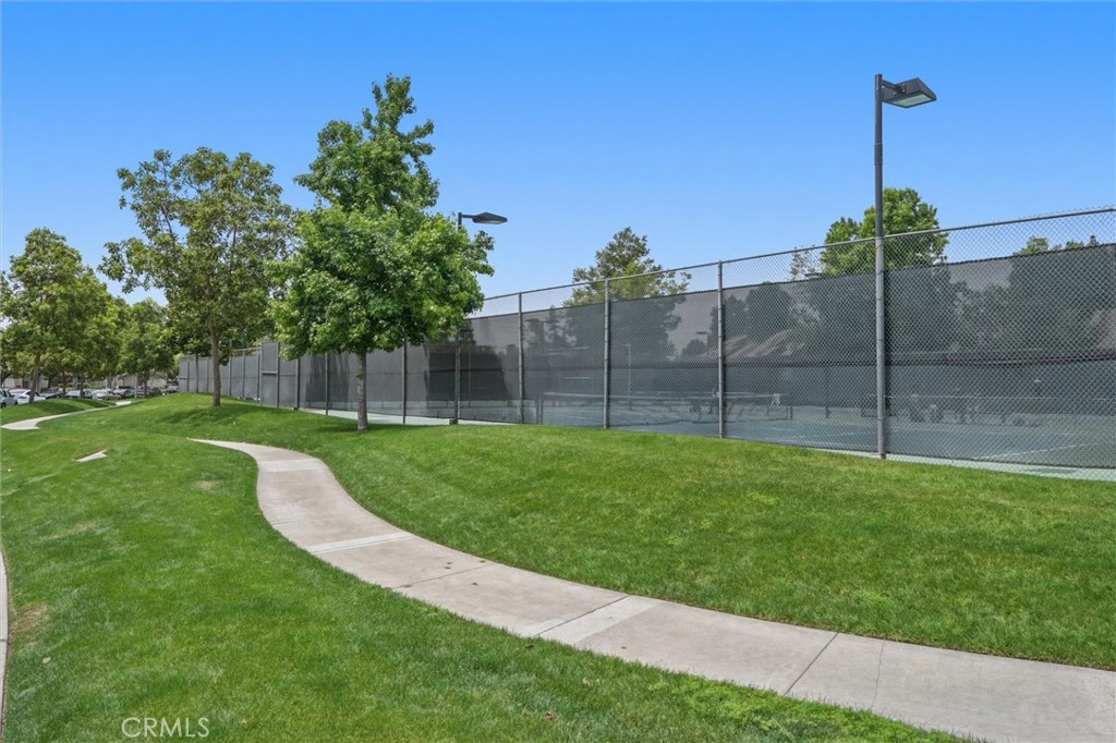 220 Lemon Grove