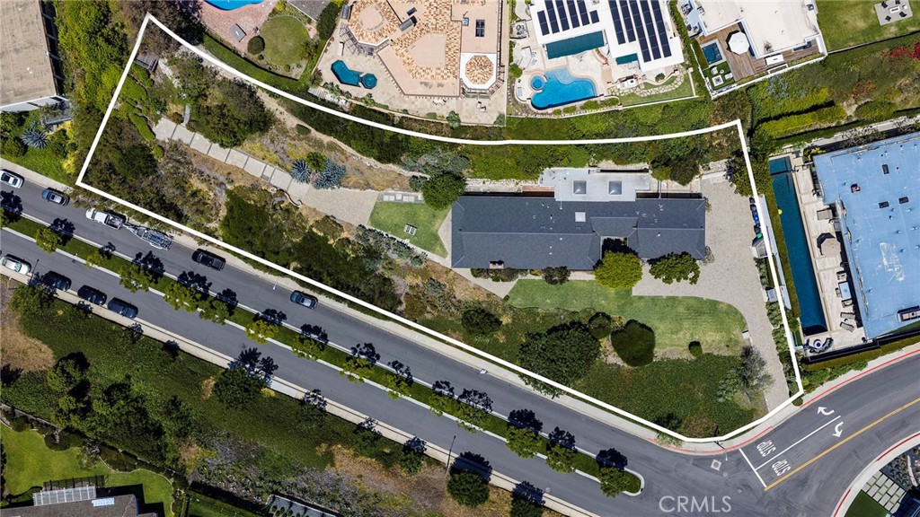 525 El Paseo Drive