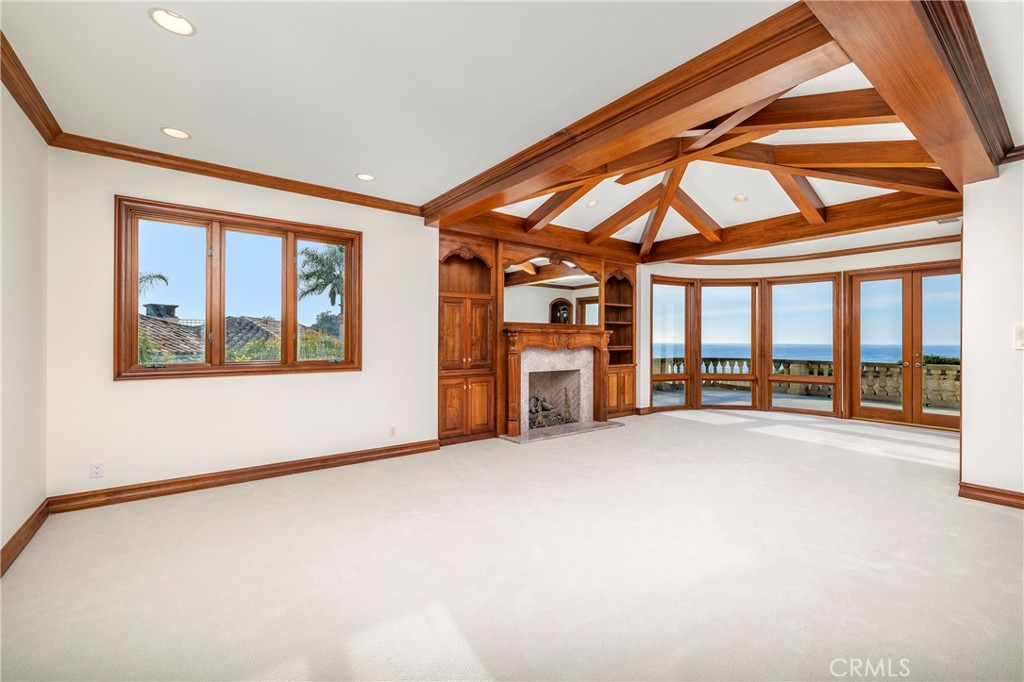 105 Irvine Cove Court