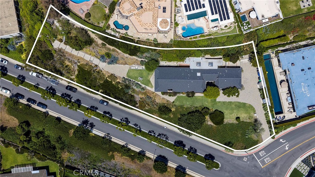 525 El Paseo Drive