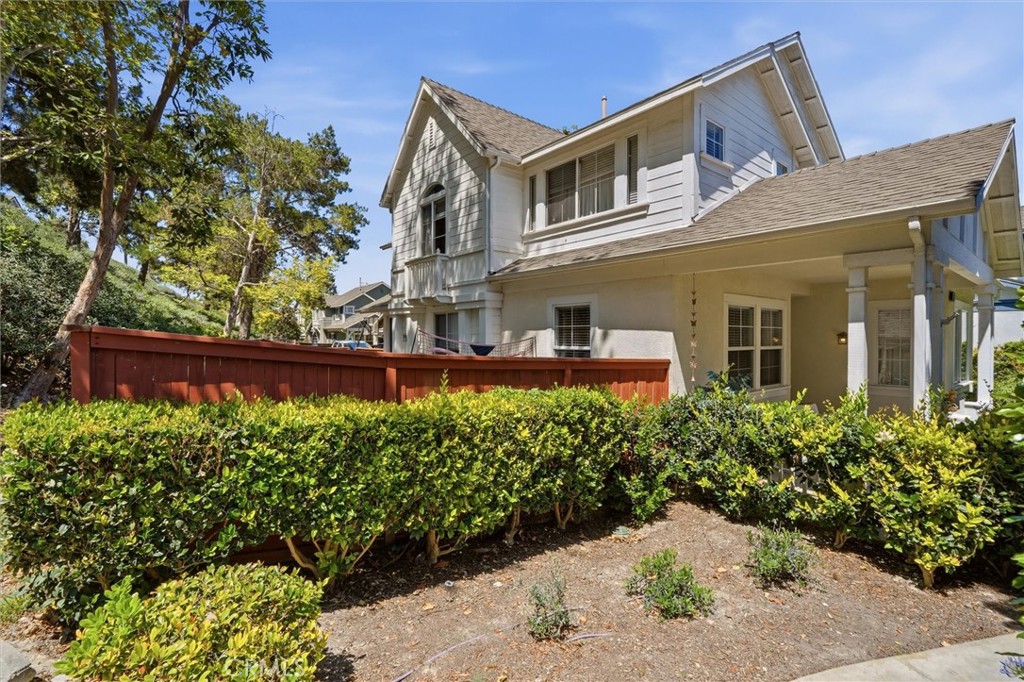 27 Nantucket Lane