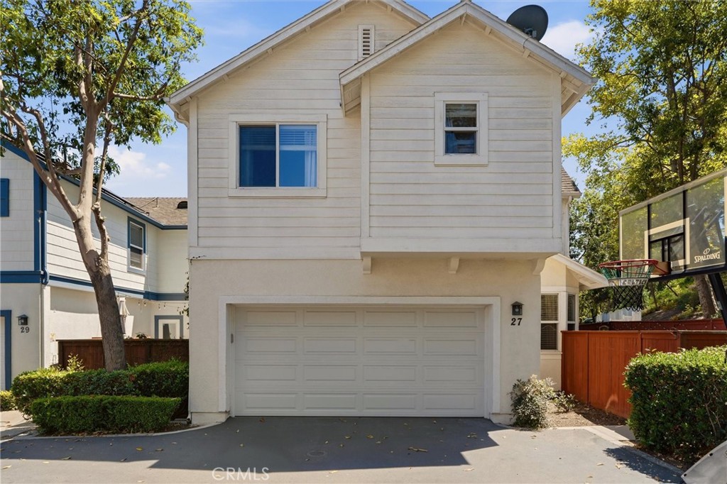 27 Nantucket Lane