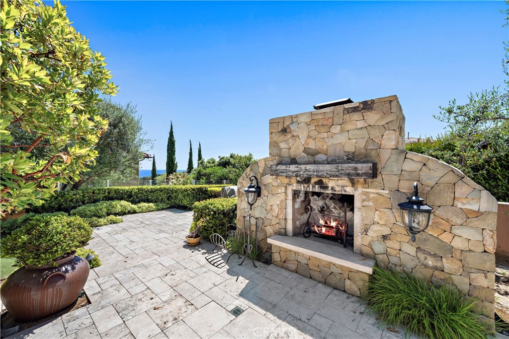 16 Sunset Cove
