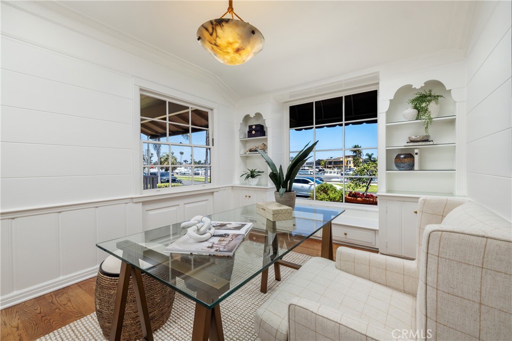 241 Bay Shore