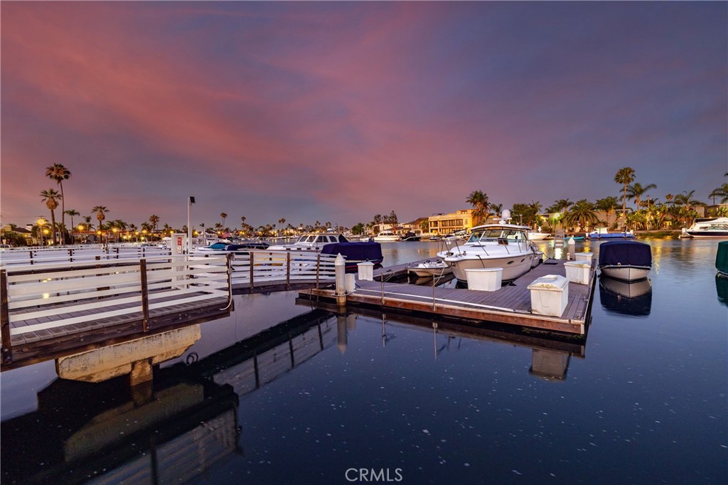 241 Bay Shore