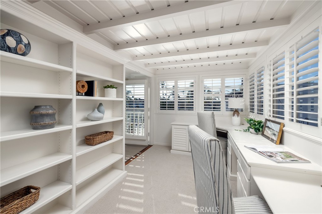 241 Bay Shore