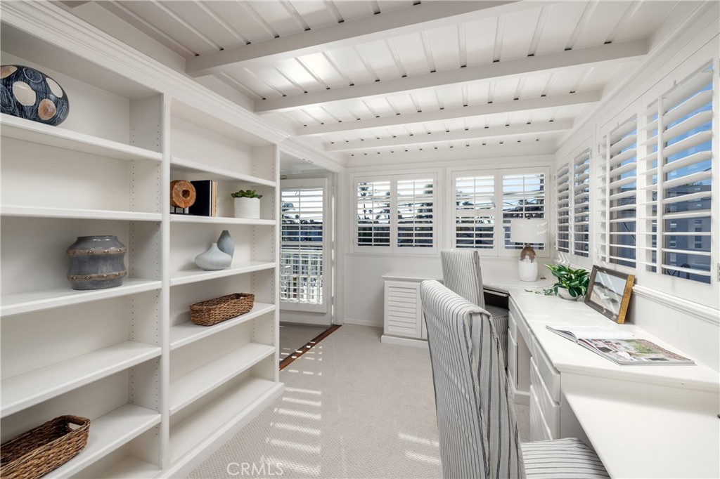 241 Bay Shore