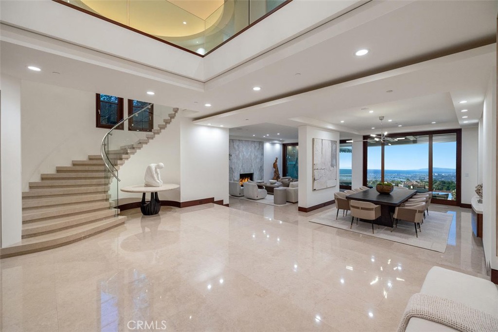 9 Sailcrest