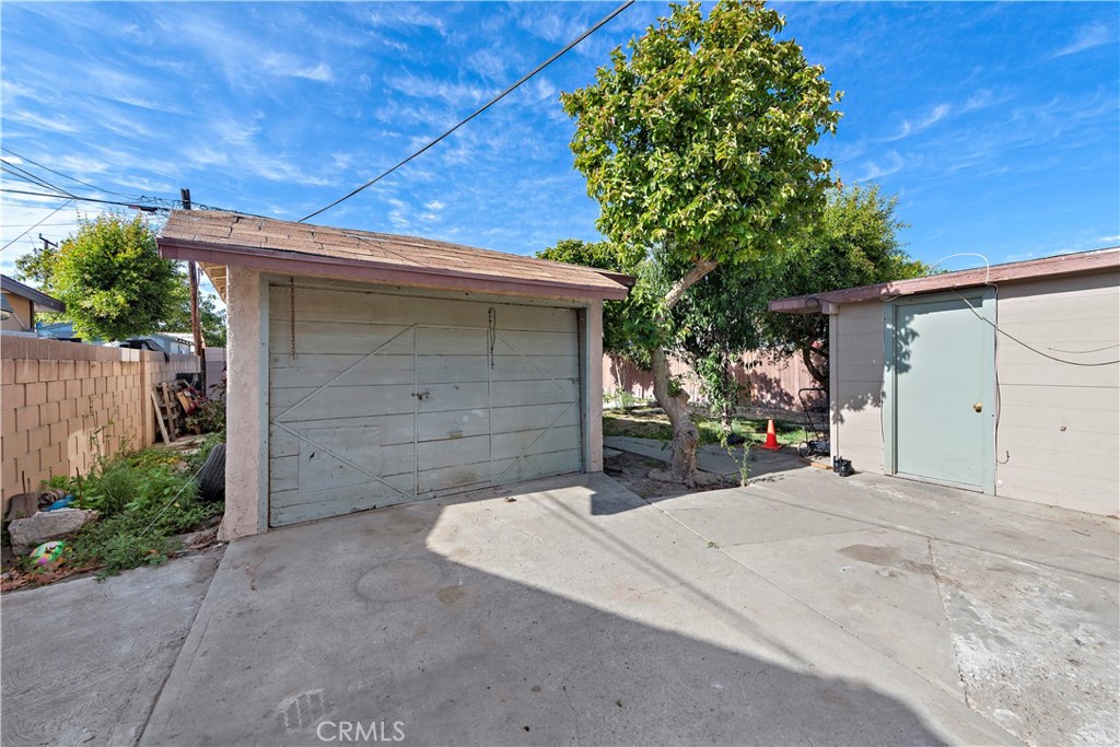 2513 W Occidental Street