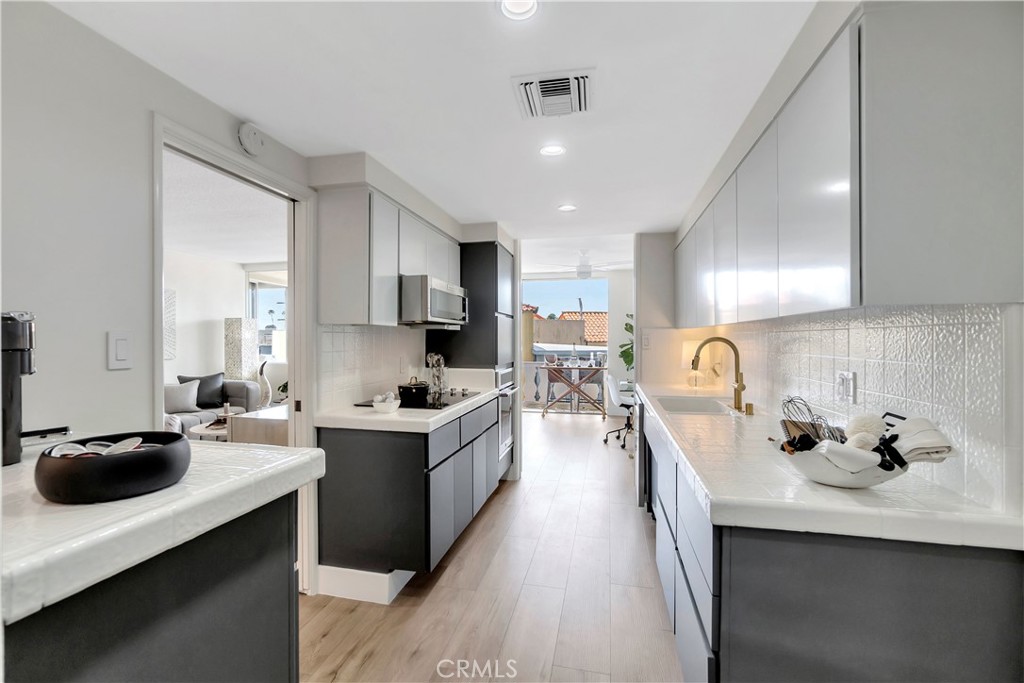 103 Ravenna Drive 14