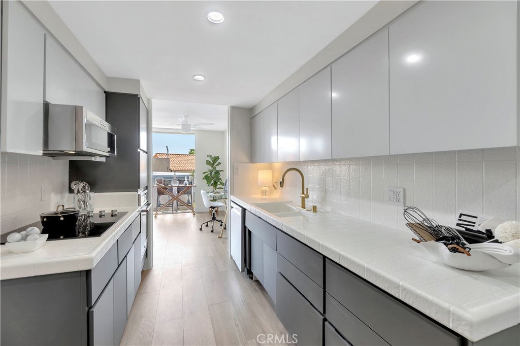 103 Ravenna Drive 14