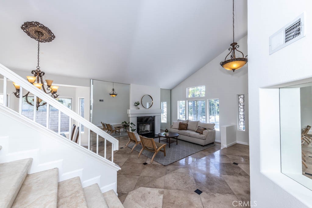 1881 Duncan Way