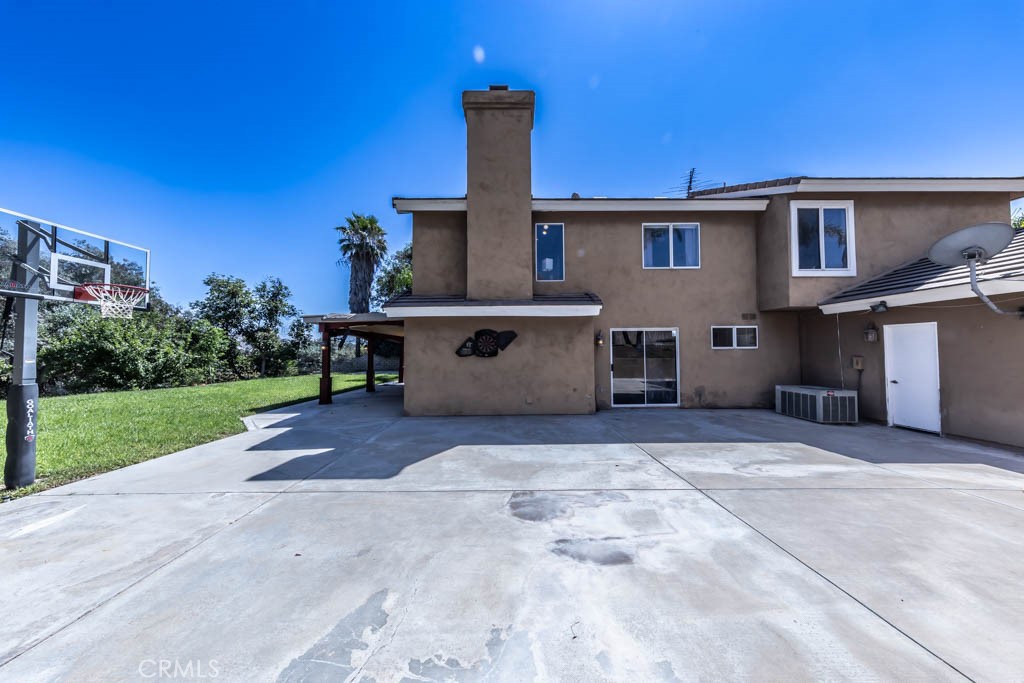 1881 Duncan Way