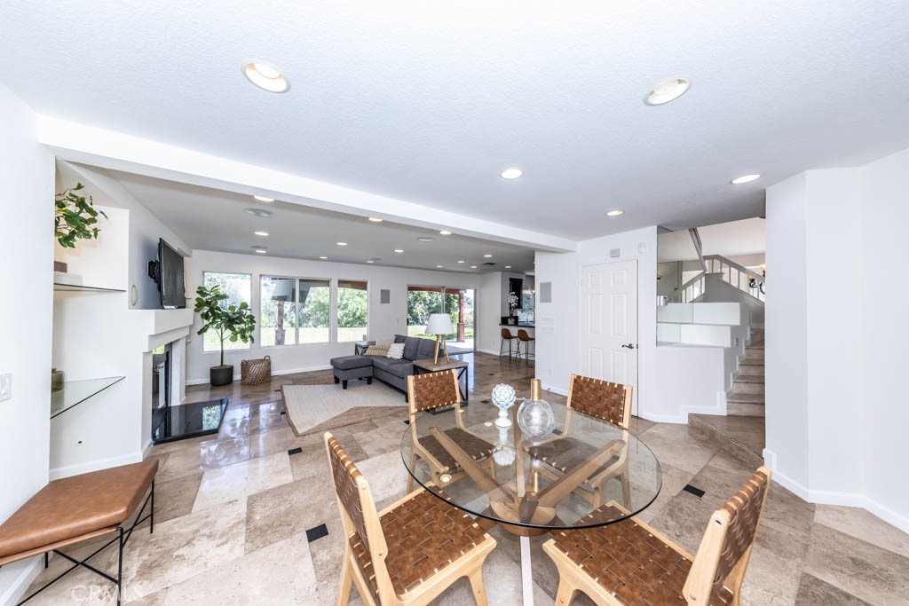 1881 Duncan Way