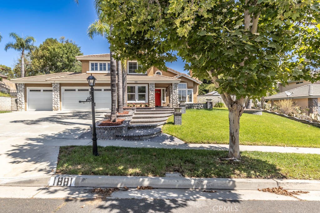 1881 Duncan Way