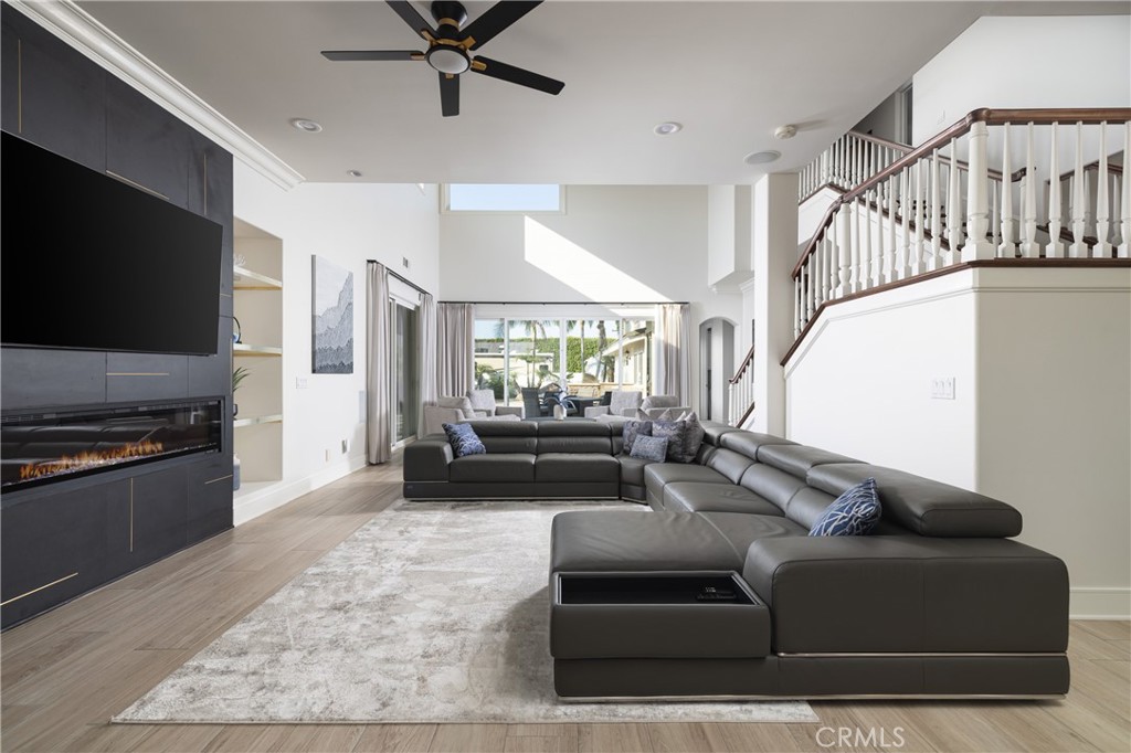 2351 Azure Avenue