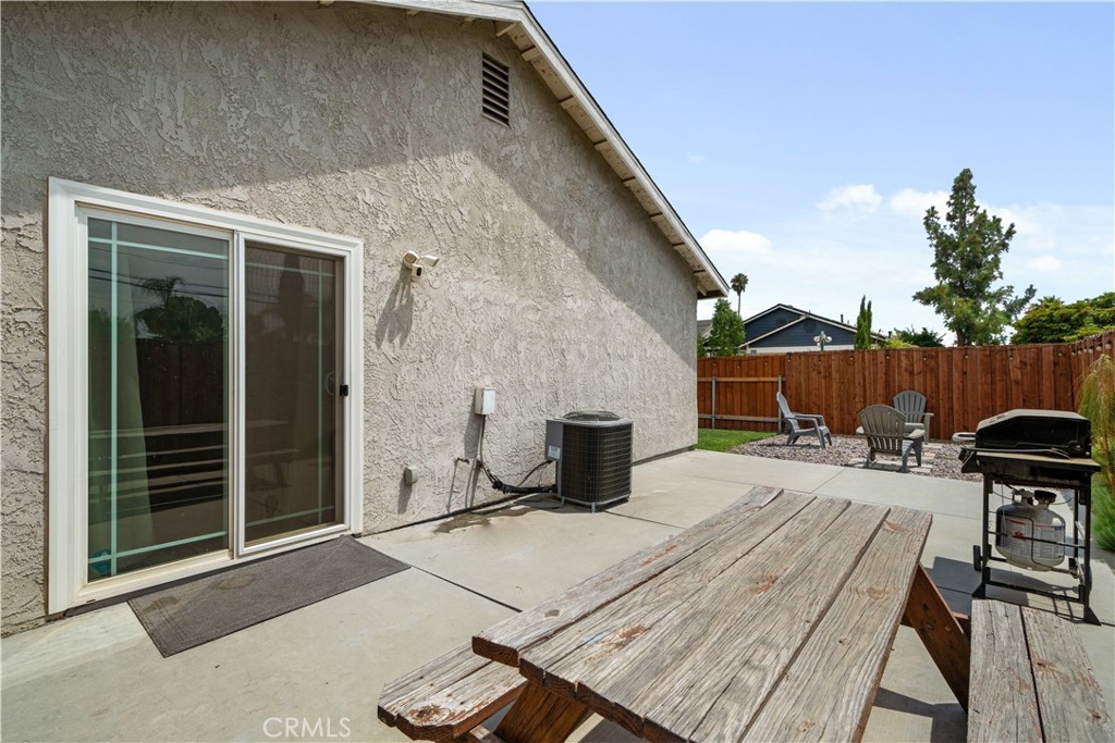 15957 Randall Avenue 35