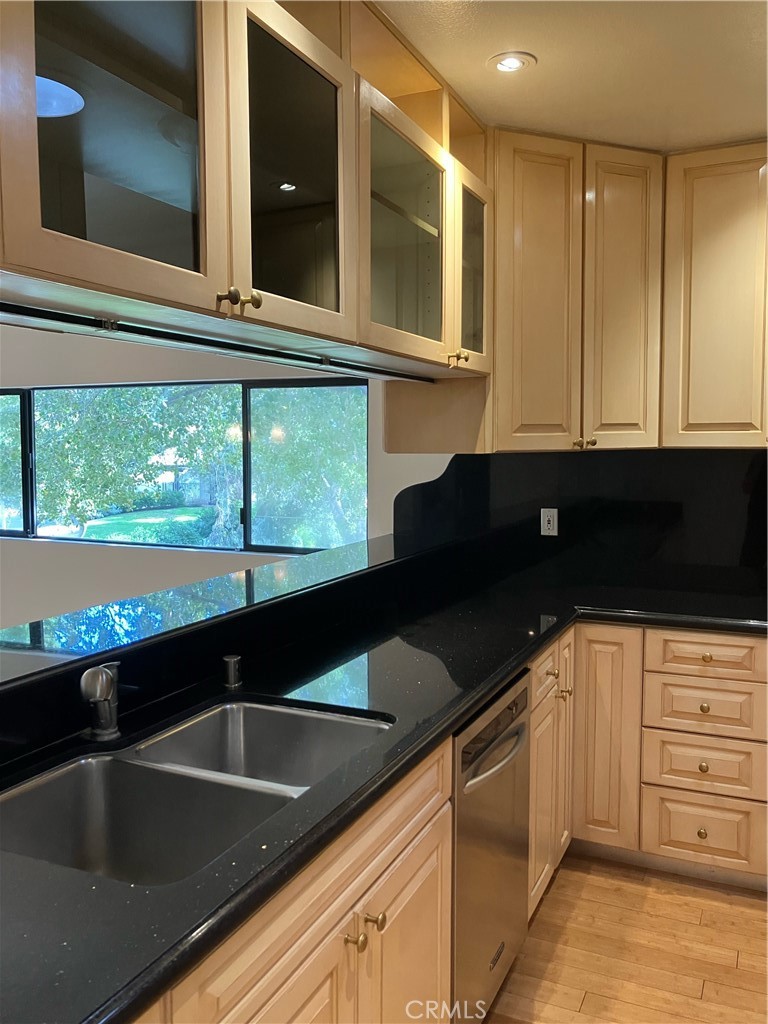 48 Glenflow Court