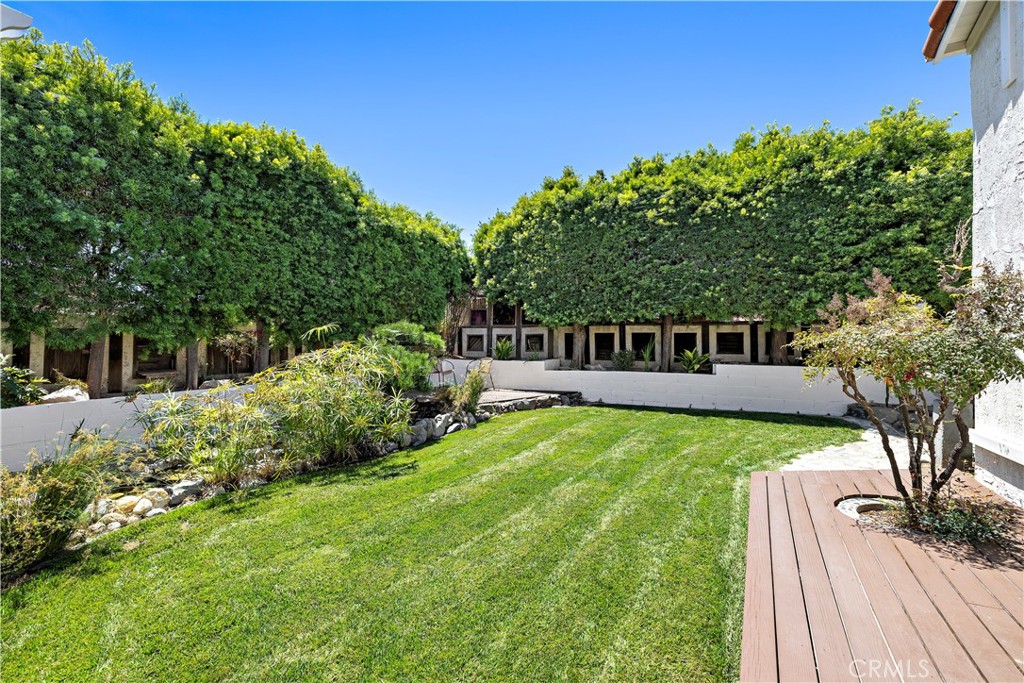 17805 Winterberry Street