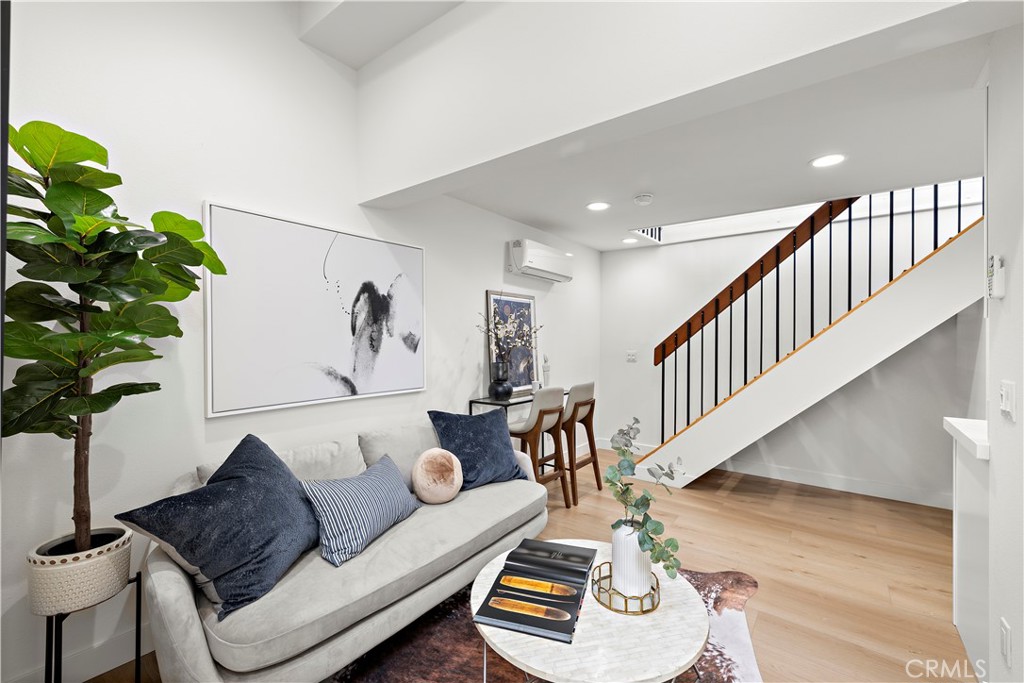 17805 Winterberry Street