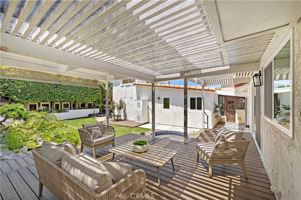 17805 Winterberry Street