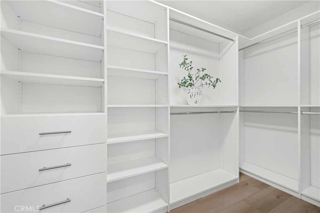 17805 Winterberry Street