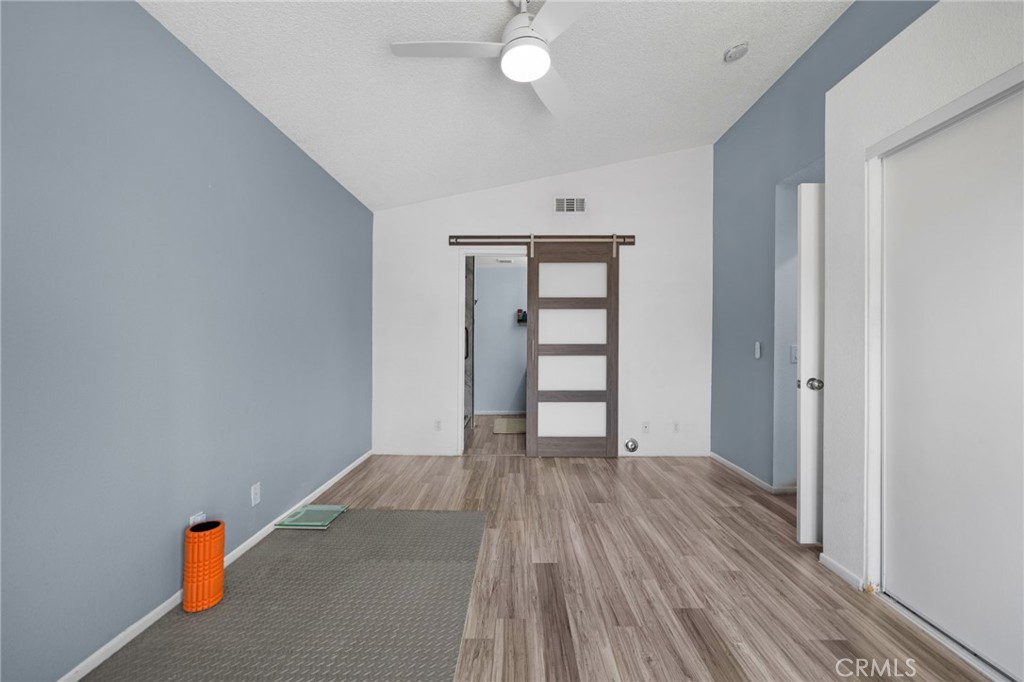 15957 Randall