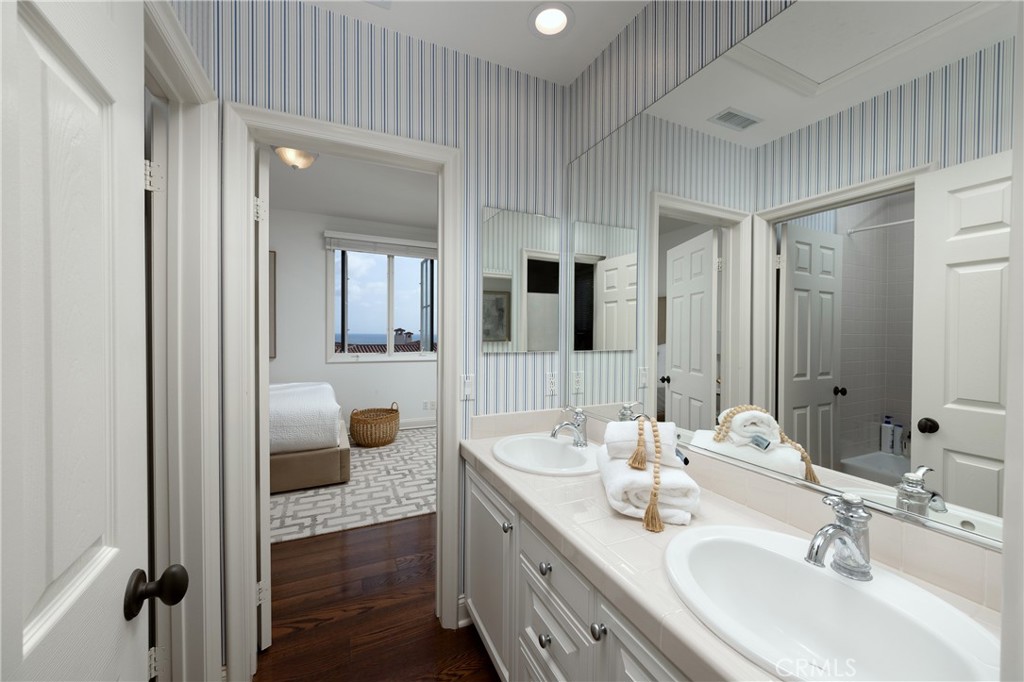 110 Sidney Bay