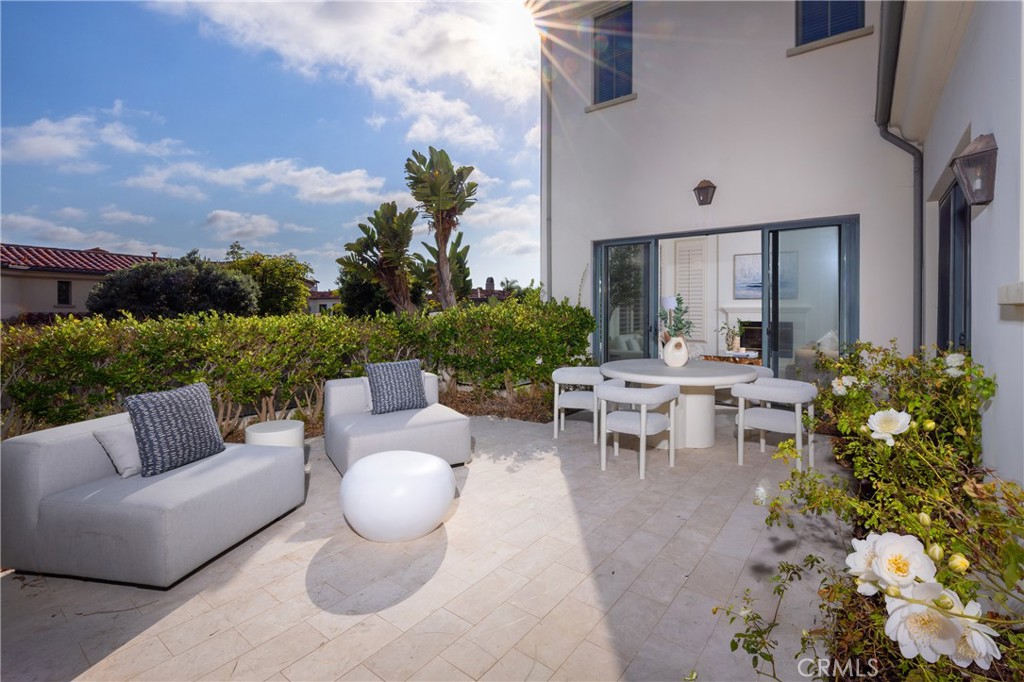 110 Sidney Bay