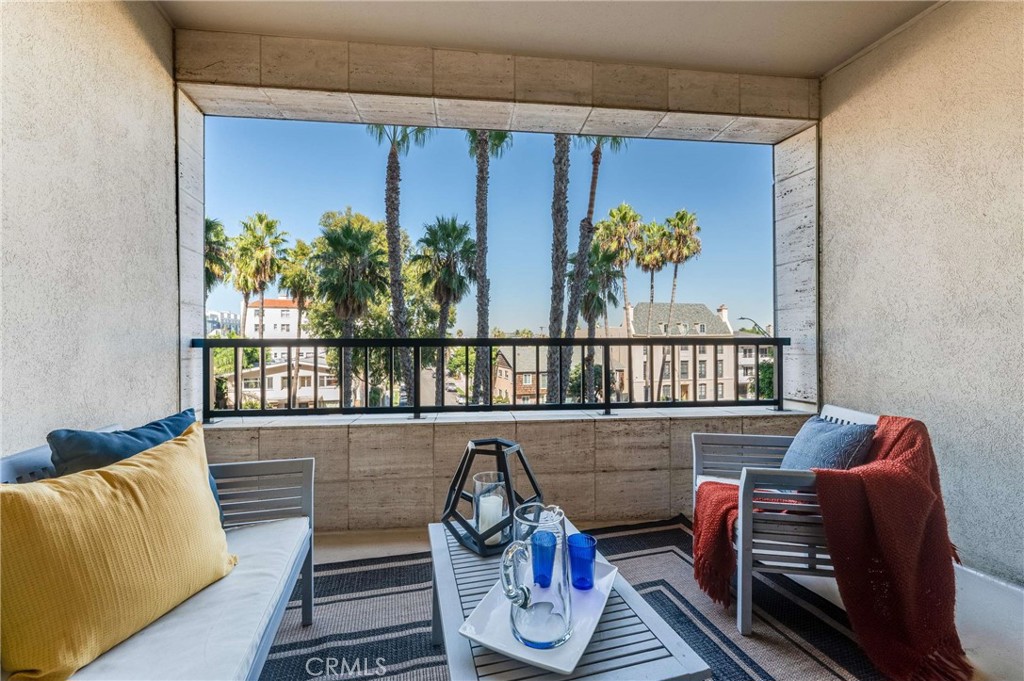 850 E Ocean Boulevard 301