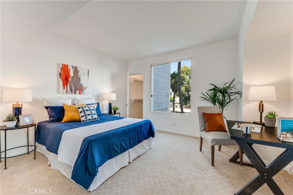 850 E Ocean Boulevard 301