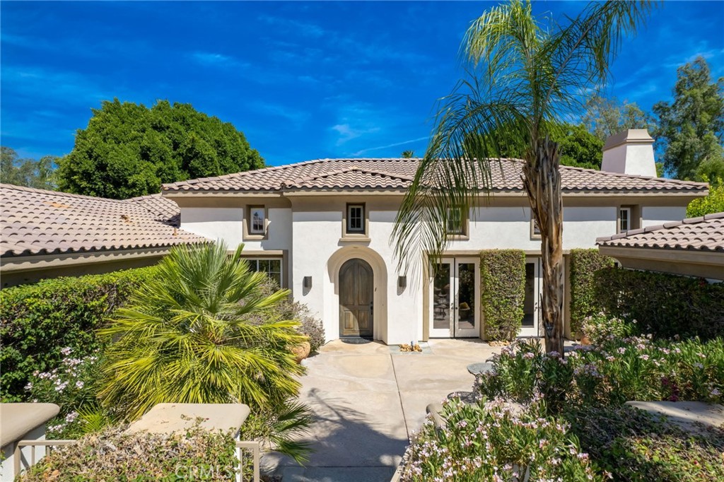 43 Oakmont Drive