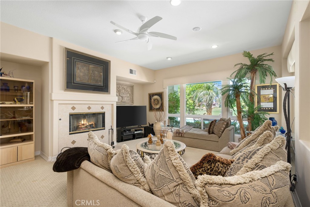 43 Oakmont Drive
