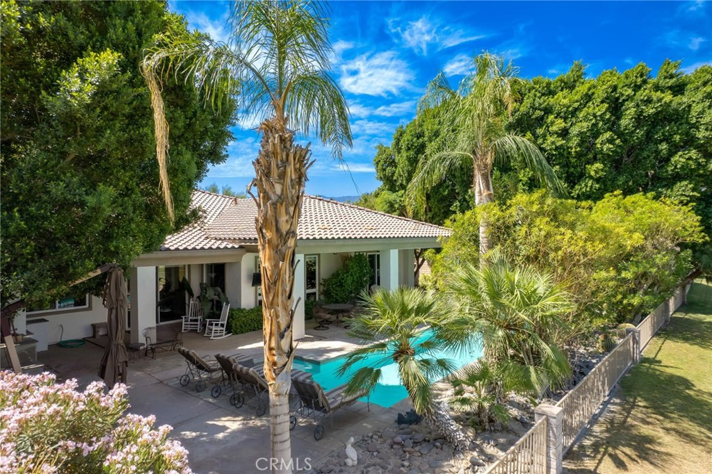 43 Oakmont Drive