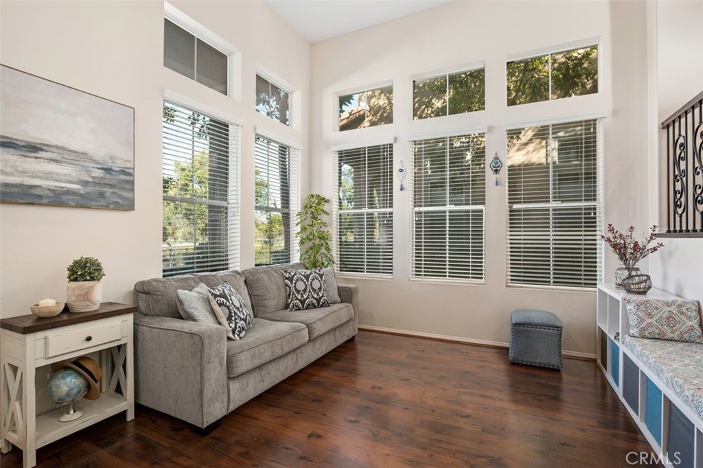 8411 E Kendra Loop