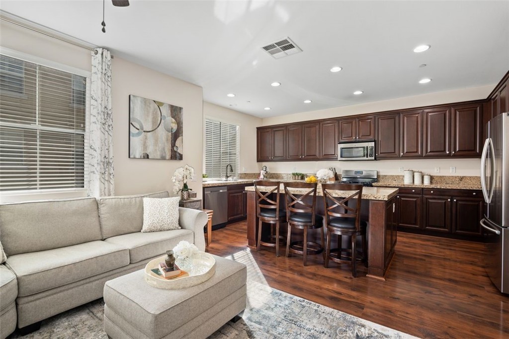 8411 E Kendra Loop