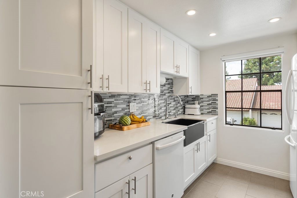 389 S Via La Canada 27