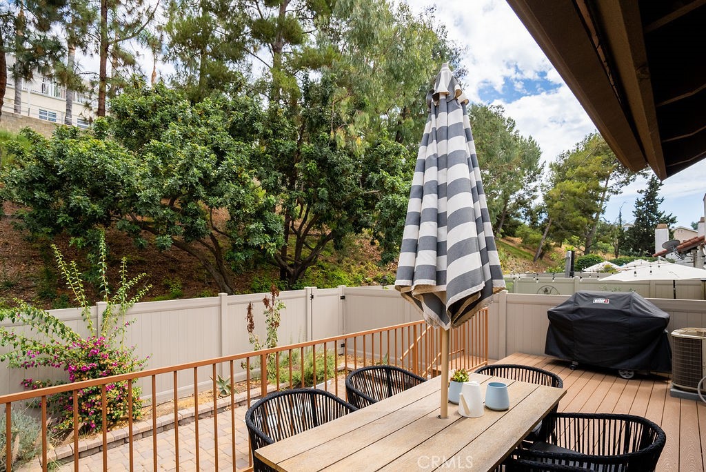 389 S Via La Canada 27